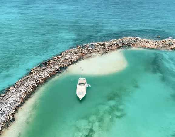 1828DAA5-DB8A-410E-8809-710FBF2A7332_1_105_c-1