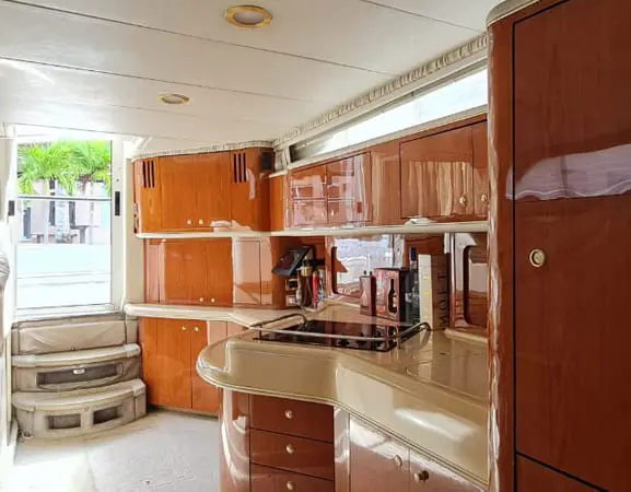 577-x-450-px-1_0000s_0004_Layer-16